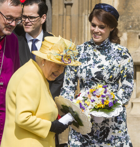 Princese Eiženija ar vecmāmiņu karalienie Elizabeti II.