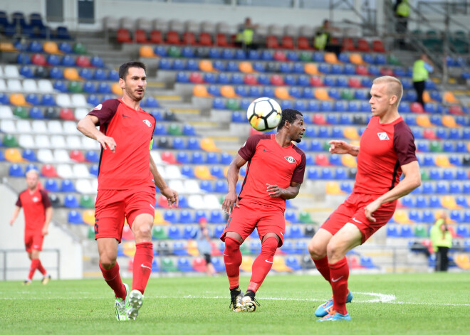 Latvijas kausā futbolā astotdaļfinālā divi "hat-trick"; trešajā spēlē - pagarinājums