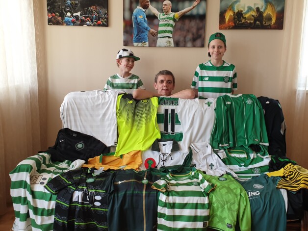 "Celtic" fani divās paaudzēs un komandas atbalstītāju mode. 