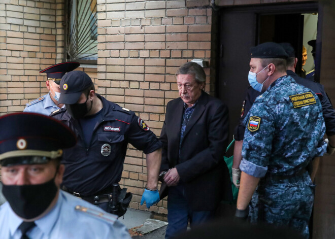 Неожиданные обстоятельства в деле Ефремова: стала понятна причина низкой компенсации для жены погибшего