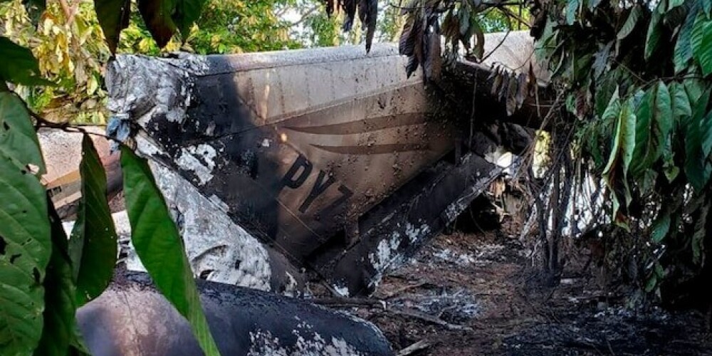Meksikā nozagta lidmašīna nogāzusies Gvatemalā