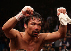 Filipīniešu boksa leģenda Pakiao izteici vēlmi iziet ringā ar UFC cīkstoni Makgregoru