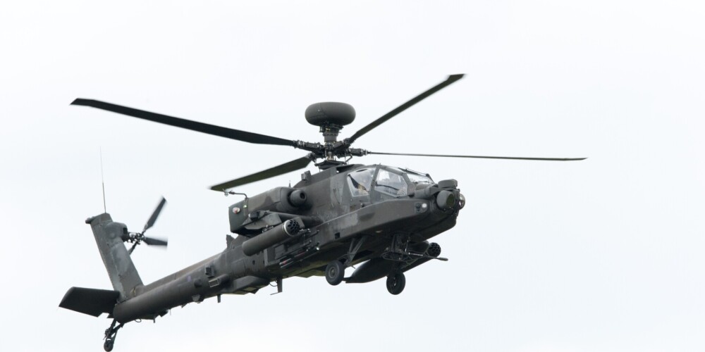 Beļģijas policija meklē bruņotus helikoptera nolaupītājus