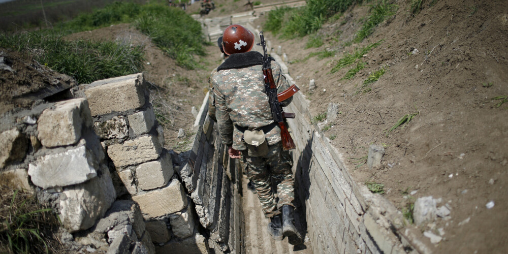 Armēnija izsludina karastāvokli un mobilizāciju
