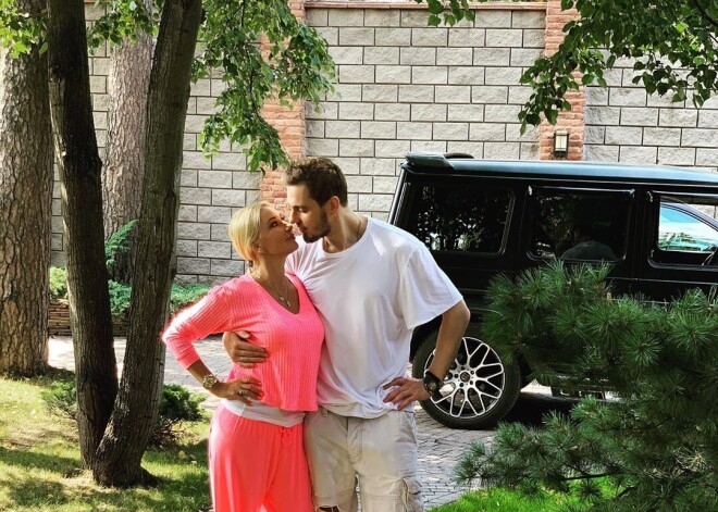 Лера Кудрявцева поделилась интимными подробностями о личной жизни