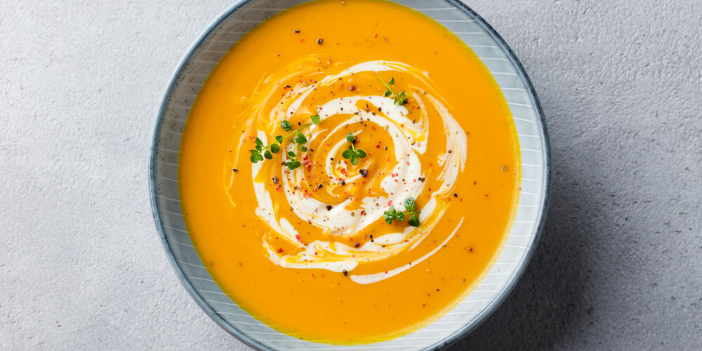 Krāsnī ceptu burkānu biezzupa