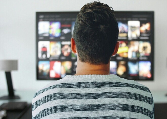 Телеканал RigaTV 24 оштрафован на 10,5 тыс. евро за скрытую предвыборную агитацию