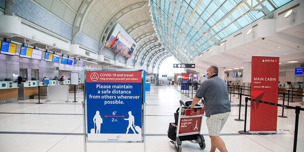 Covid-19 otrais vilnis Kanādā: pagarina iebraukšanas aizliegumu starptautiskajiem ceļotājiem