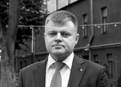 Zvērināts advokāts Pāvels Rebenoks.