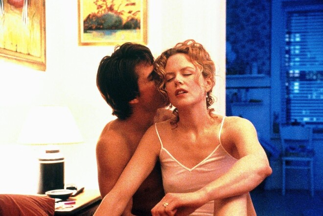 Nikola Kidmena un Toms Krūzs filmā “Eyes Wide Shut”.