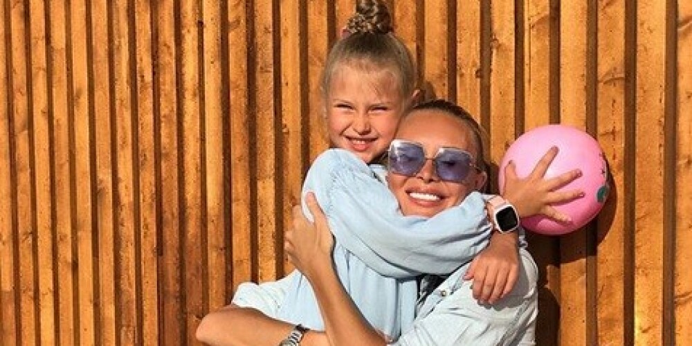 Звезда шоу "Дом-2" Элина Камирен не дает Александру Задойнову увидеться с дочерью