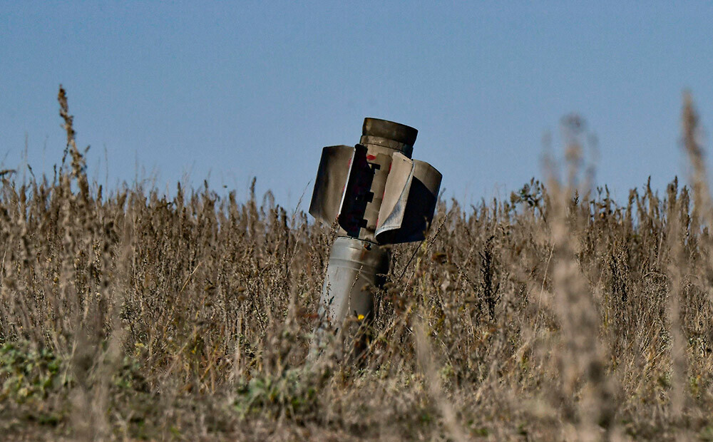 Heavy fighting continues in Nagorno-Karabakh, Armenia and Azerbaijan accuse each other of violating the ceasefire