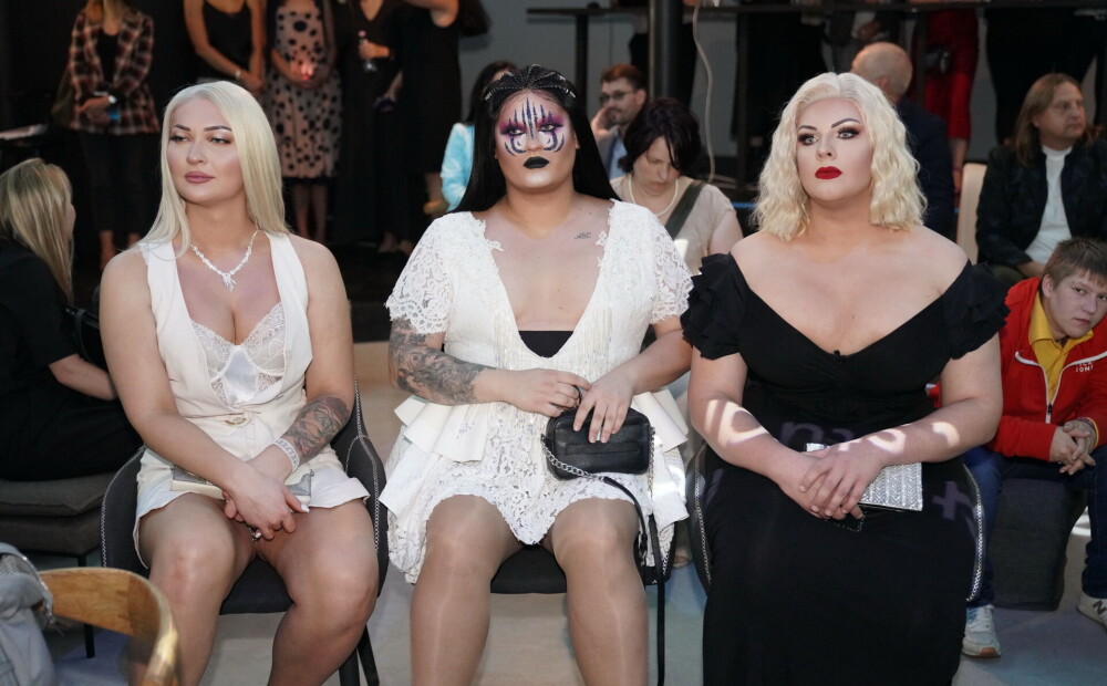 VIDEO: The popular domestic “drag queen” trio has found itself in isolation