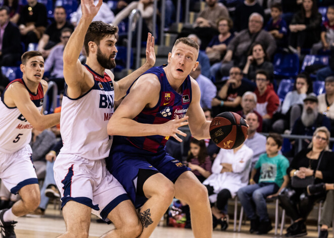 Latvijas basketbolists Rolands Šmits Eirolīgā sasniedz jaunu karjeras rekordu "Barcelona" panākumā