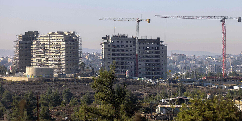 Izraēla apstiprina jaunu mājokļu celtniecību apmetnēs okupētajā Rietumkrastā