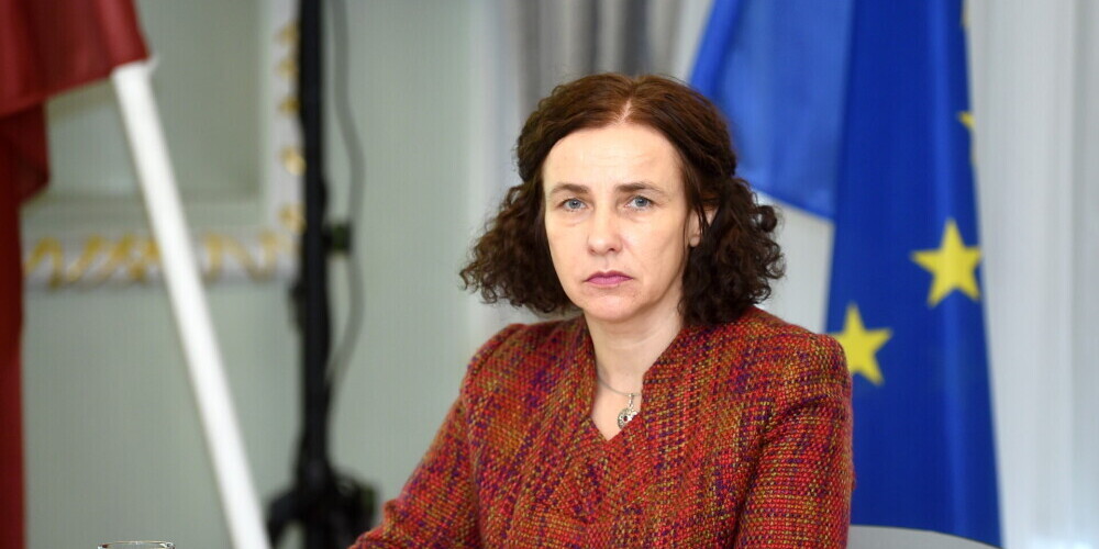 Министр образования и науки Илга Шуплинска