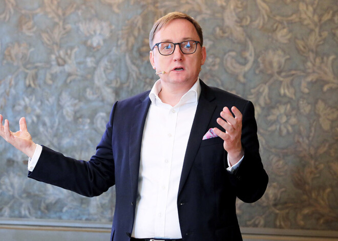 Kazāks norāda, ka Latvijas Bankai jābūt jaudīgam sabiedriskā labuma sniedzējam