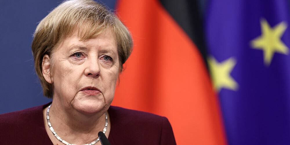 Merkele atceļ ES novembra samitu Berlīnē: "Mums būs jāiztiek bez tā"
