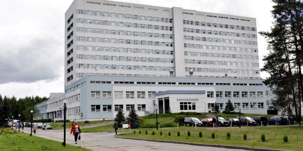 Ar Covid-19 sasirguši pieci Daugavpils slimnīcas darbinieki