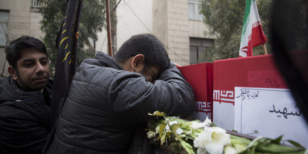 Irāna un Ukraina nespēj vienoties par kompensāciju notriektās pasažieru lidmašīnas upuru radiniekiem