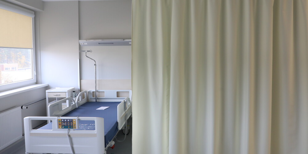 Austrumu slimnīcā patlaban stacionēti 122 Covid-19 pacienti