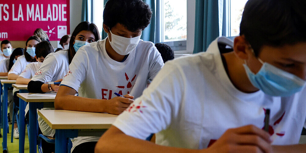 Francijā visiem skolas audzēkņiem, kuri sasnieguši 6 gadu vecumu, būs jānēsā maskas
