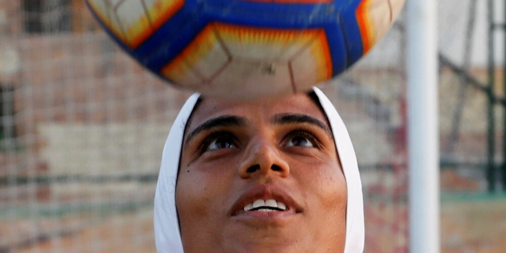 VIDEO: “Sākumā viņi par mani ņirgājās!” Ēģiptes pirmā vīriešu futbola trenere stāsta par ikdienu