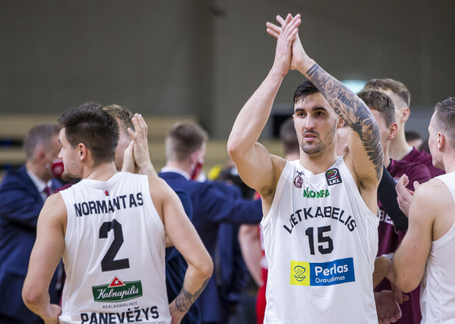 Spēcīgajā Lietuvas komandā "Lietkabelis" deviņām personām konstatēta saslimšana ar Covid-19