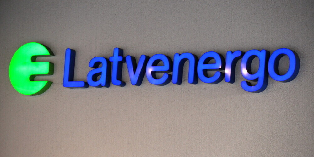 Концерн Latvenergo оказывает услуги энергоснабжения в масштабах стран Балтии, занимается производством и продажей электроэнергии и тепловой энергии, обеспечением услуги по распределению электроэнергии и управлением активами. Структура концерна Latvenergo состоит из совокупности коммерческих обществ, в которой решающее влияние имеет материнское обществом АО Latvenergo и в которое входят семь дочерних обществ. Все акции АО Latvenergo принадлежат государству, и их держателем является Министерство экономики Латвийской Республики.