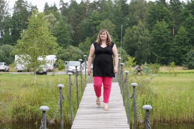 Aizvadītās nedēļas "Caur ērkšķiem uz..." raidījumā Sarmīte tika izbalsota no projekta. Nu viņa stāsta, kā tagad ir ar atkarību no azartspēlēm.