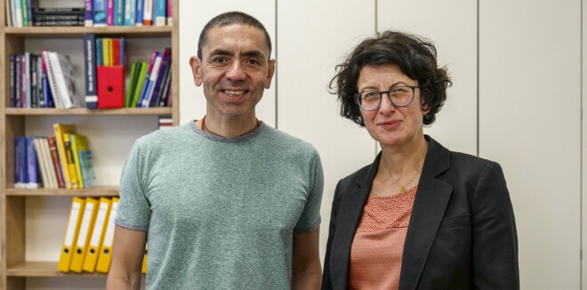 Vācijas kompānijas "BioNTech" izpilddirektors Ugurs Sahins ar sievu Ozlemu Tuereci.