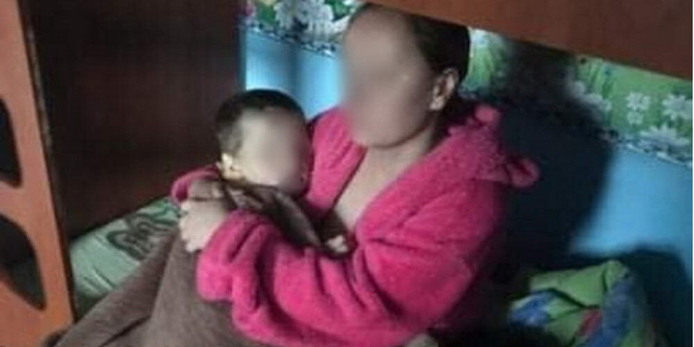 Душила на глазах у дочери: мать убила 5-летнего сына и сутки держала его на руках