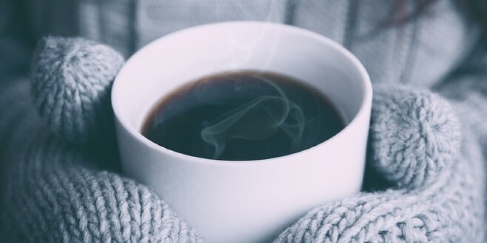 5 veidi, kā kafijas dzeršanu padarīt veselīgāku