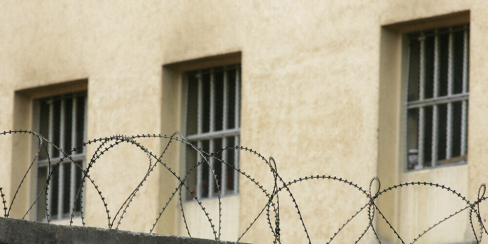 Austrijā personas, kuras notiesātas par terorismu, apcietinājumā plāno paturēt ilgāk