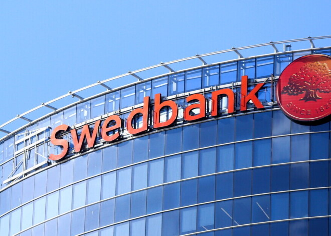 Swedbank временно приостановил выдачу кредитов студентам