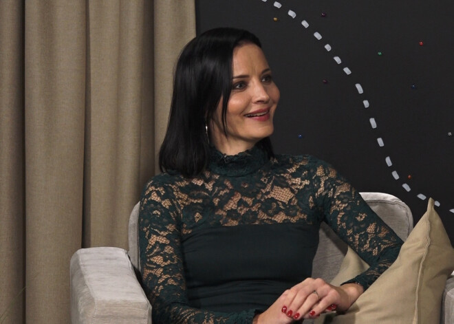 Dž.Dž.Džilindžera sieva Inga Grencberga atklāj pikantu noslēpumu - viņa ļāvusies vagīnas dūmošanas rituālam