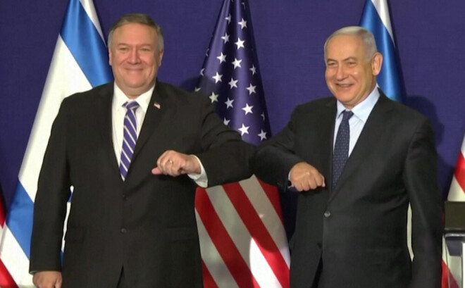 ASV valsts sekretārs Maiks Pompeo tiekoties ar Izraēlas premjerministru Benjaminu Netanjahu.