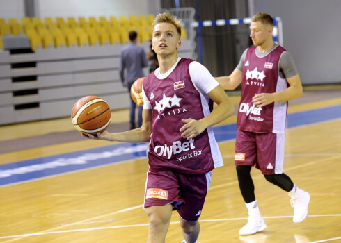 Savainojumi, Covid-19 un citas problēmas vēl vairāk paplucina Latvijas vīriešu basketbola izlases kandidātu sarakstu