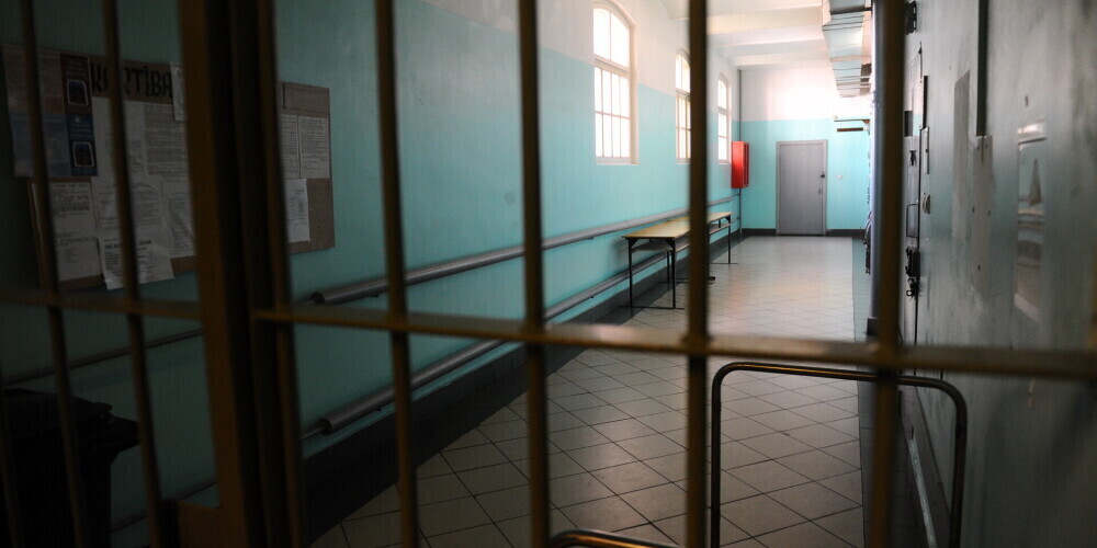 В Центральной тюрьме 75 случаев Covid-19, карантин продлен до 14 декабря
