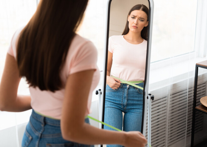 Ученые выяснили, почему люди начинают толстеть после 30 лет