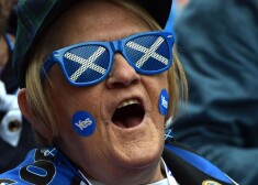 Skotijas līdere pārliecināta par neatkarības iegūšanu un sola cīnīties par vēl vienu referendumu