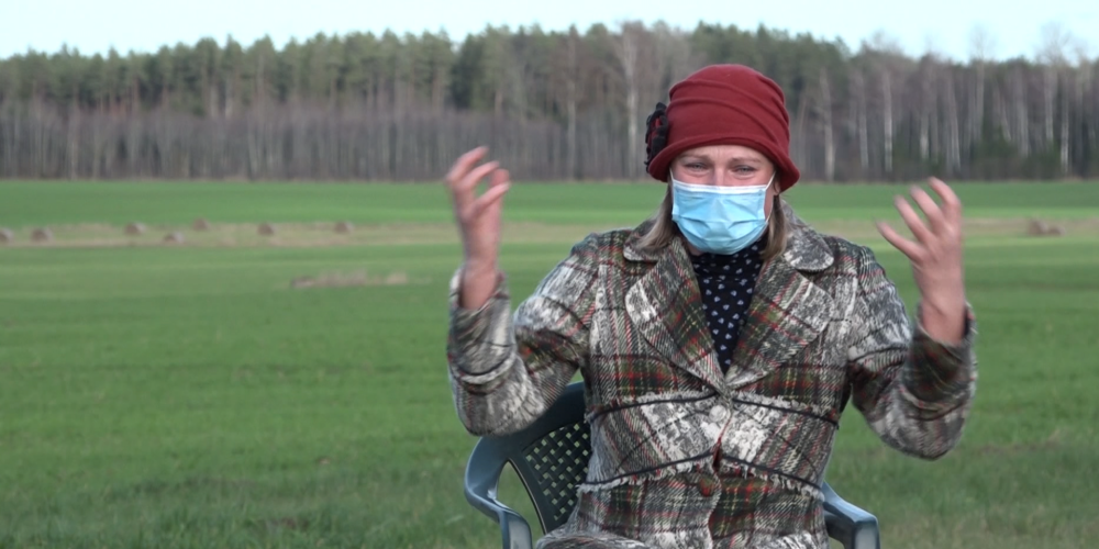 “Es biju pataisīta tāda, ka trakākas par mani nevar būt. Lasot to visu, asaras tecēja uz tām lapām. Mūsu vienošanos, ka pēc trim gadiem dēls atgriezīsies pie manis, Oskars bija lauzis bez nožēlas un paskaidrojumiem.”