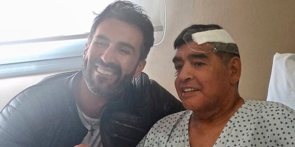 Личного врача Марадоны обвинили в убийстве легендарного футболиста