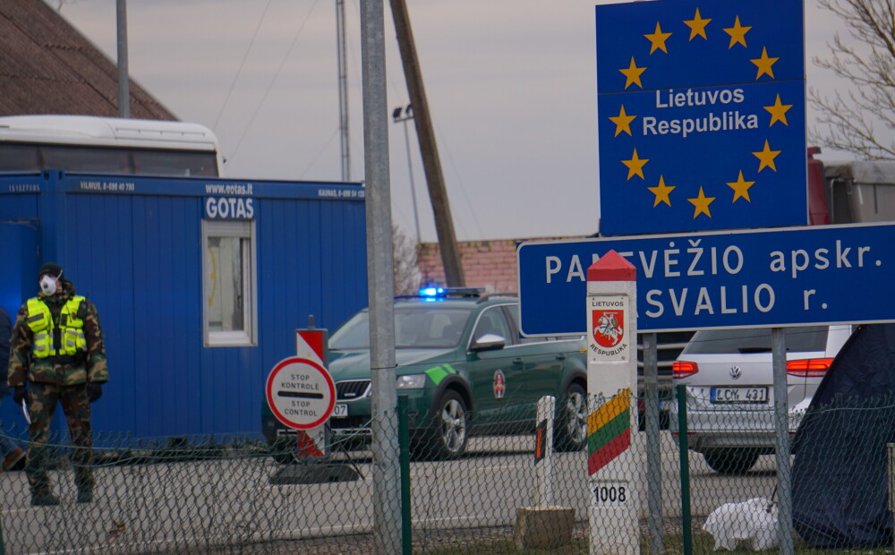 Covid-19 krīzes laikā iedzīvotāji humānu apsvērumu dēļ varēs šķērsot Latvijas ārējo robežu