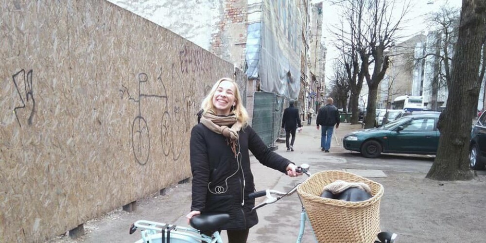 Aktrise Marija Linarte lūdz pēc palīdzības - viņai nozagts velosipēds