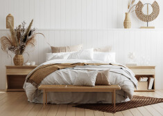 Kā iekārtot mājīgu guļamistabu: dekoratores Baibas Prindules-Rences idejas