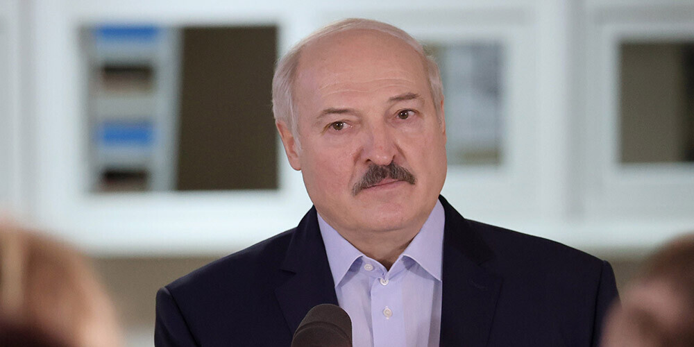 Lukašenko neizpratnē par atstādināšanu no olimpiskajām aktivitātēm: "Lai Bahs man izskaidro, par ko tieku apsūdzēts"