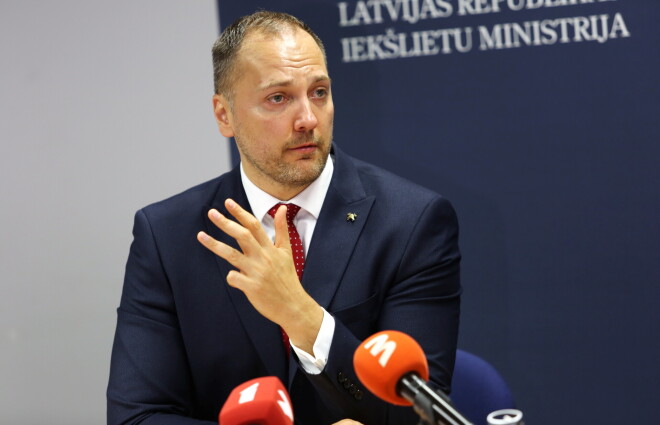 Iekšlietu ministrs Sandis Ģirģens.