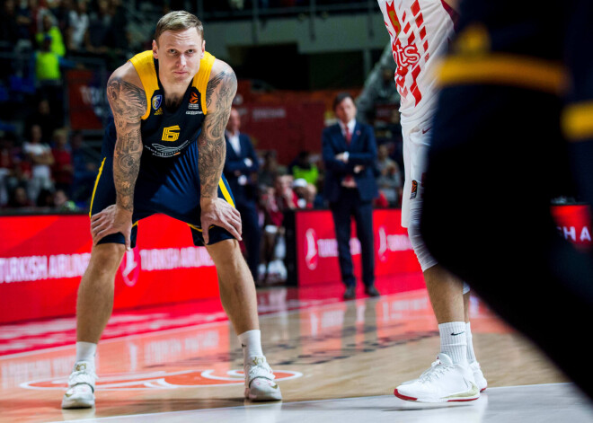 Izskan runas, ka "Himki" varētu atlaist basketbolistu Jāni Timmu