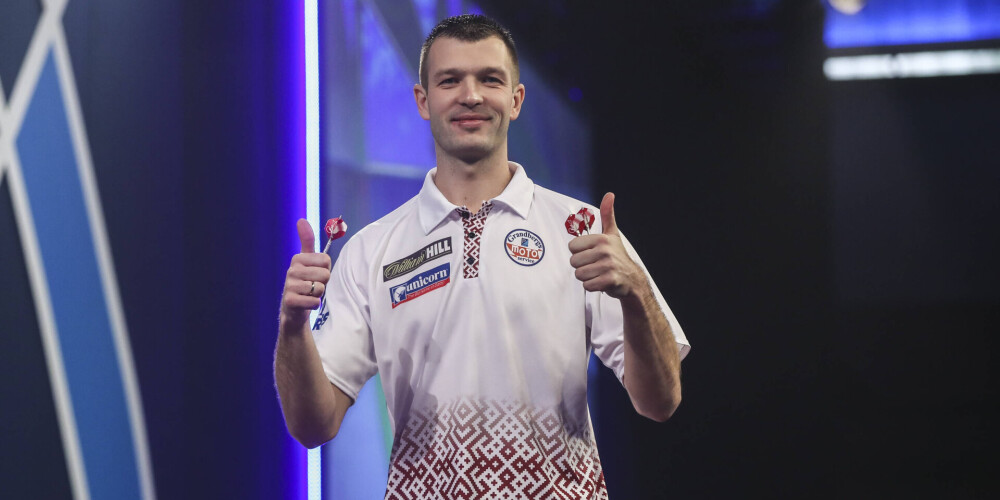 Latvijas vadošais šautriņmetējs Madars Razma.